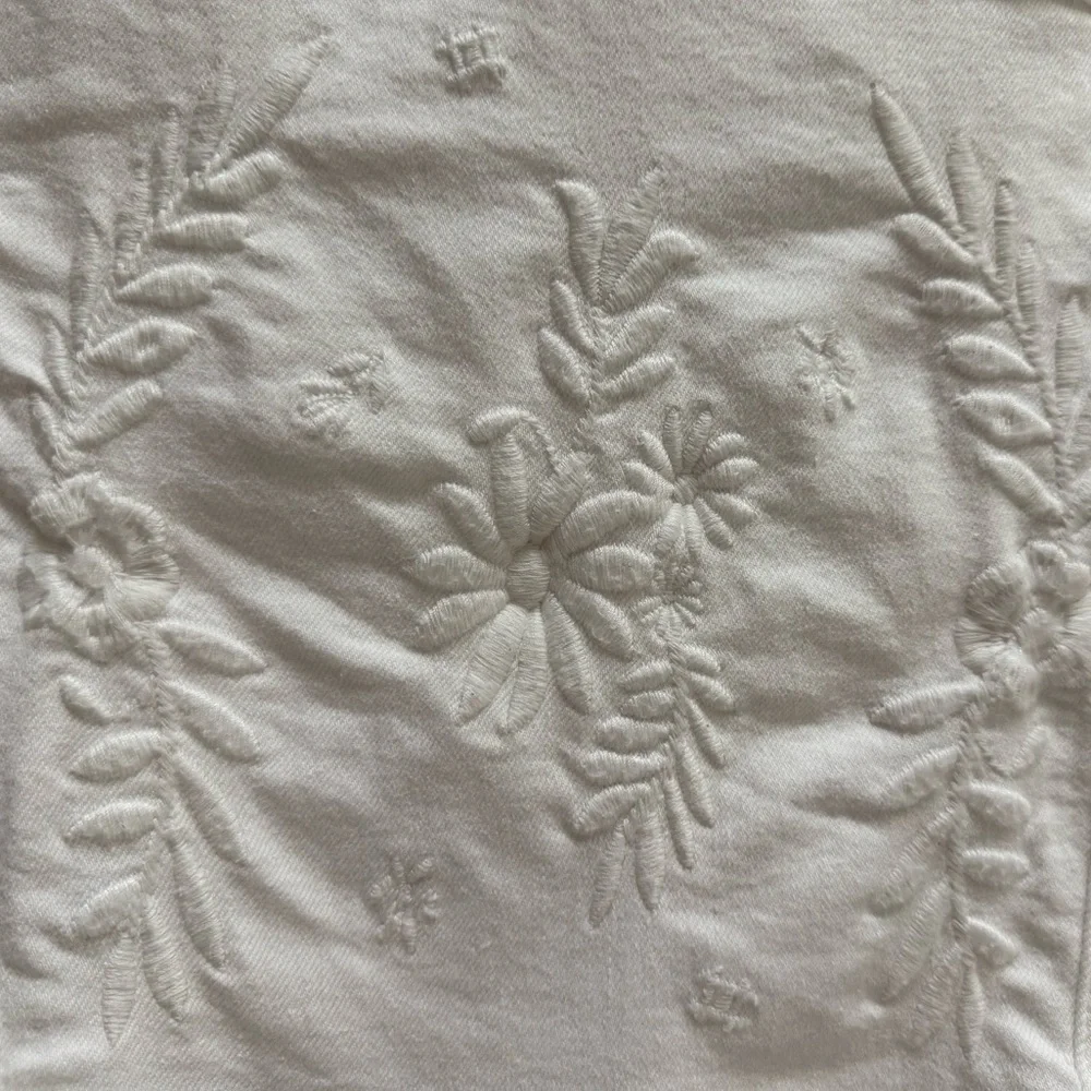 Guess Women's White  peplum Jean Jacket - Picture 9 of 13